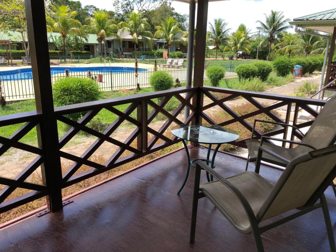 Overbridge River Resort Парамарибо Екстериор снимка